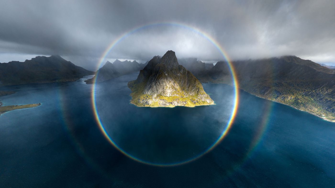 NASA-Spotlight-Full-Rainbow-Is-Astronomical-Photo-of-the-Day